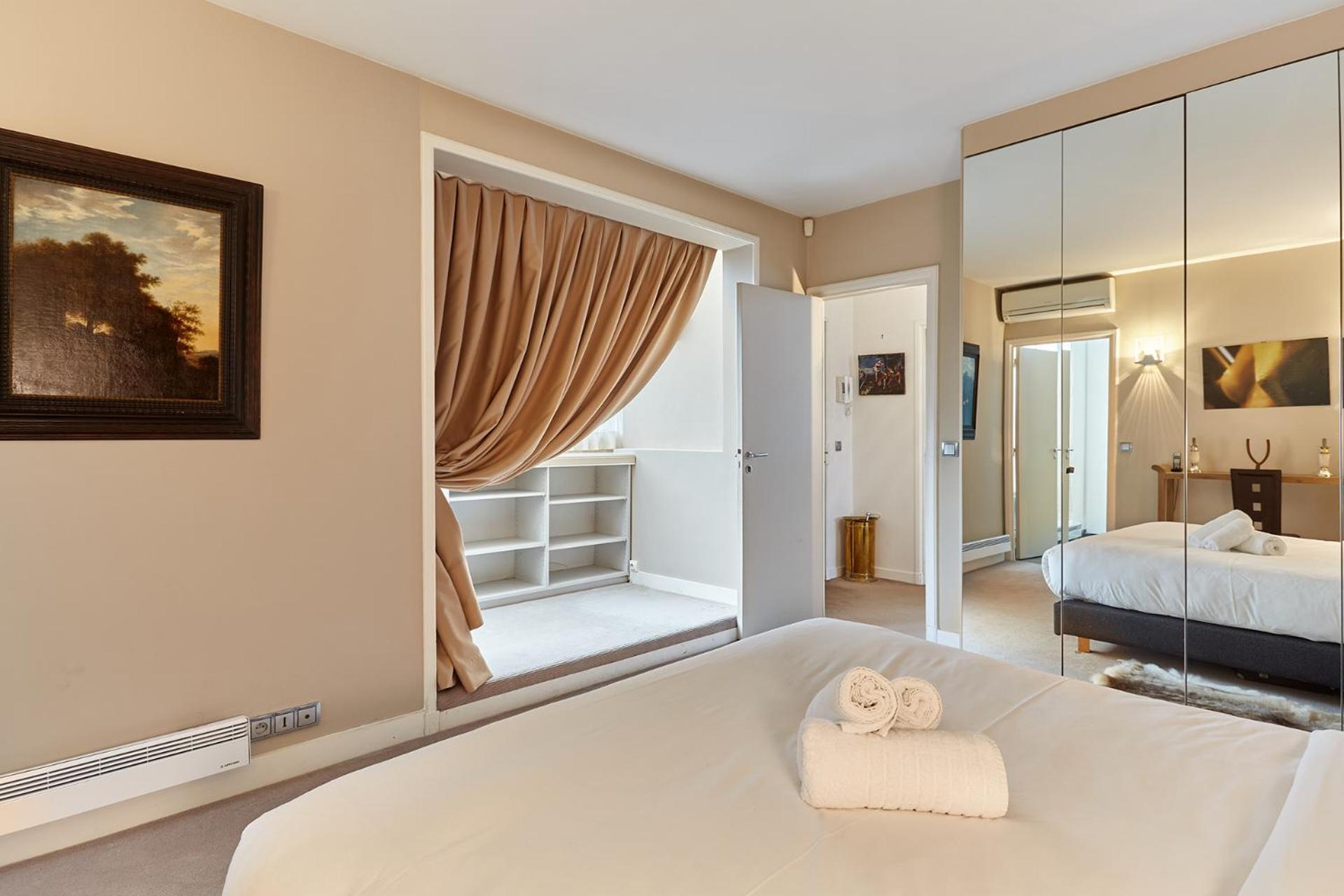 Apartment Arc De Triomphe By Prestige Paris